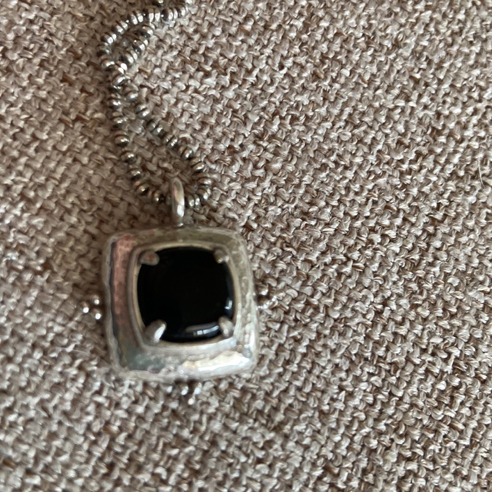 Brighton black onyx pendant necklace with adjustable length chain. - Picture 6 of 6